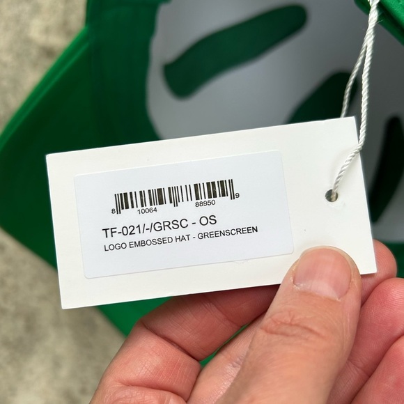 BNWT Telfar Vegan Logo Embossed Hat, Green - Picture 9 of 9